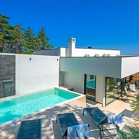 Barmel Ii 3*